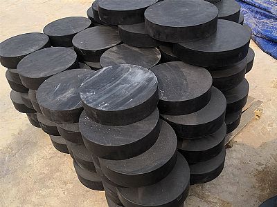 准格尔旗板式橡胶支座由若干层橡胶片与薄钢板经加压硫化